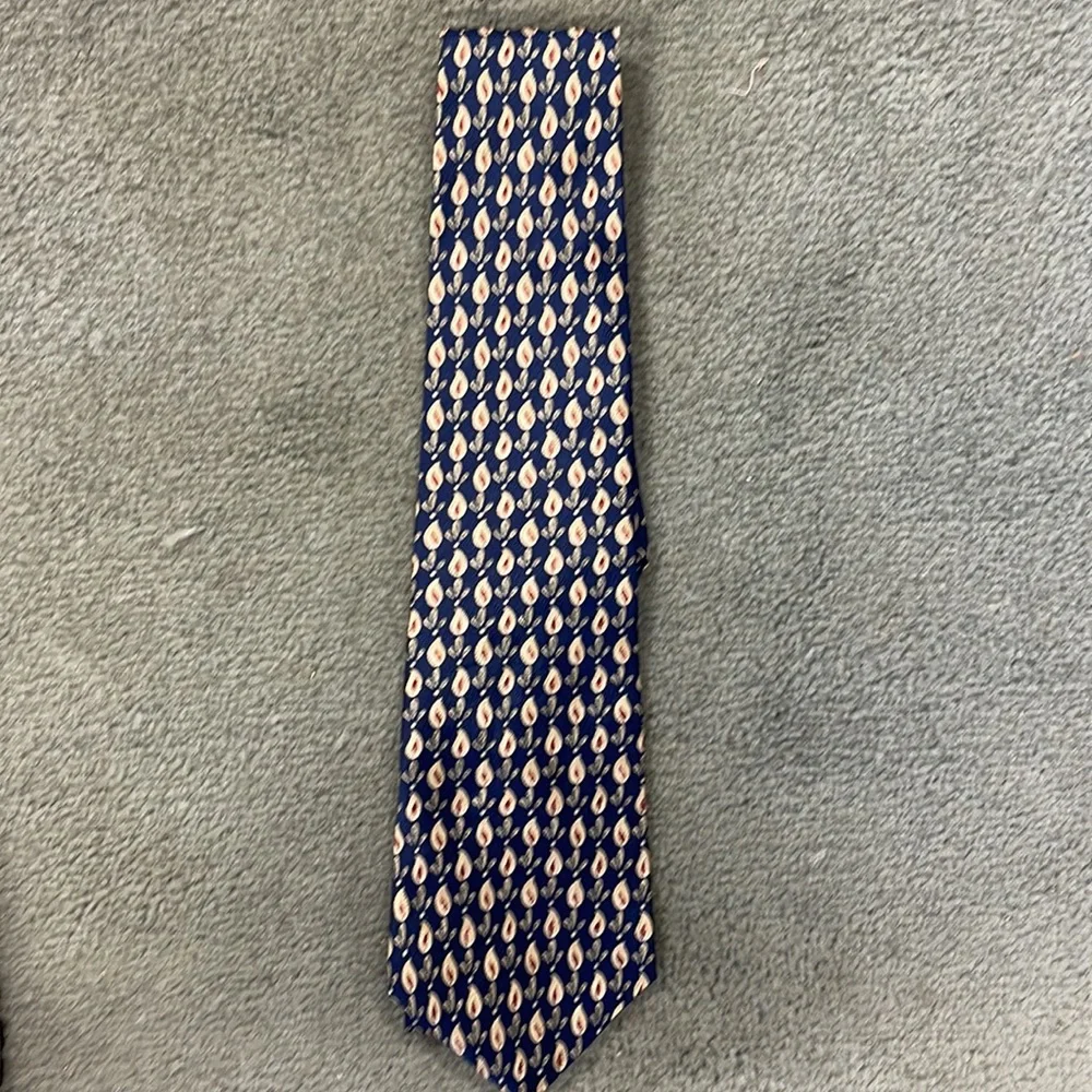 Geoffrey Beene Men’s Silk Neck Tie